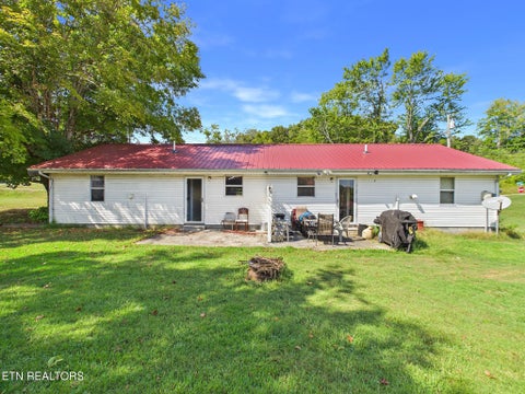 Tiny photo for 325 Riddle St, Athens, TN 37303 (MLS # 1355983)