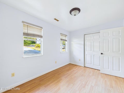 Tiny photo for 325 Riddle St, Athens, TN 37303 (MLS # 1355983)