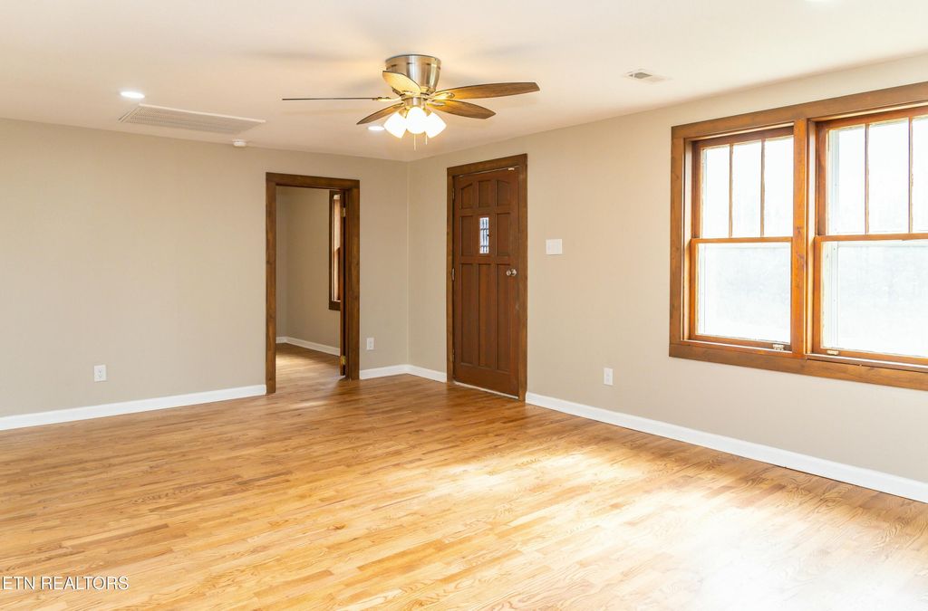 Photo of 1348 Alberta Jones Rd, Dandridge, TN 37725 (MLS # 1290419)