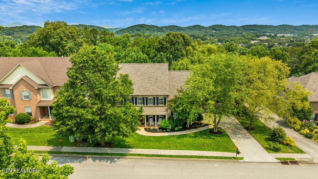 1661 Meadow Chase Lane