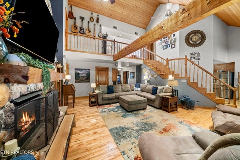 Tiny photo for 545 Dripping Springs Rd, Monterey, TN 38574 (MLS # 1359779)