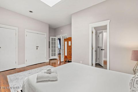 Tiny photo for 110 E Jackson Ave #2, Knoxville, TN 37915 (MLS # 1316632)