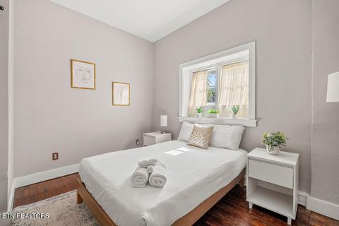 Tiny photo for 110 E Jackson Ave #2, Knoxville, TN 37915 (MLS # 1316632)