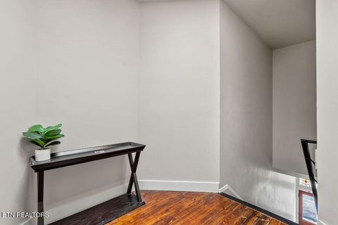 Tiny photo for 110 E Jackson Ave #2, Knoxville, TN 37915 (MLS # 1316632)