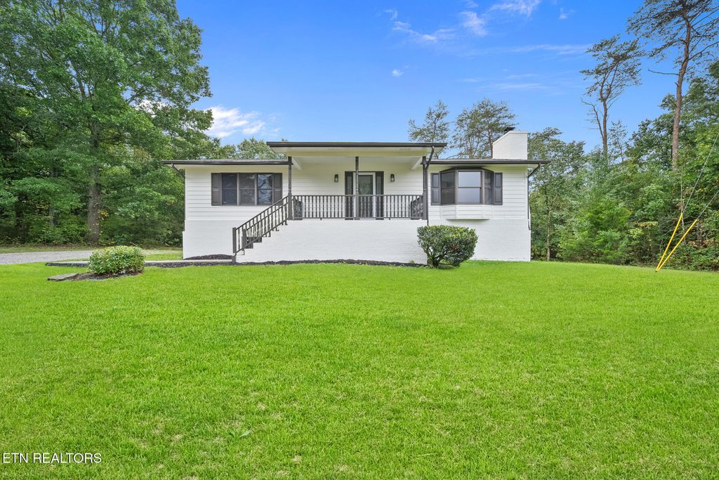 Photo of 8228 Tazewell Pike, Corryton, TN 37721 (MLS # 1296226)