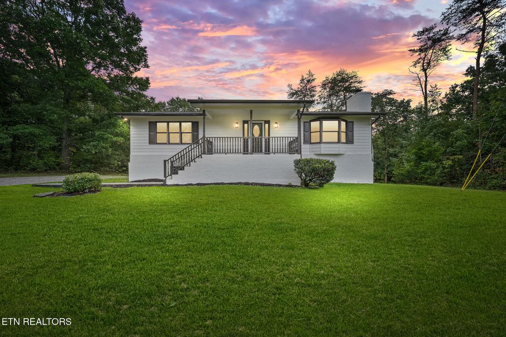 Photo of 8228 Tazewell Pike, Corryton, TN 37721 (MLS # 1296226)