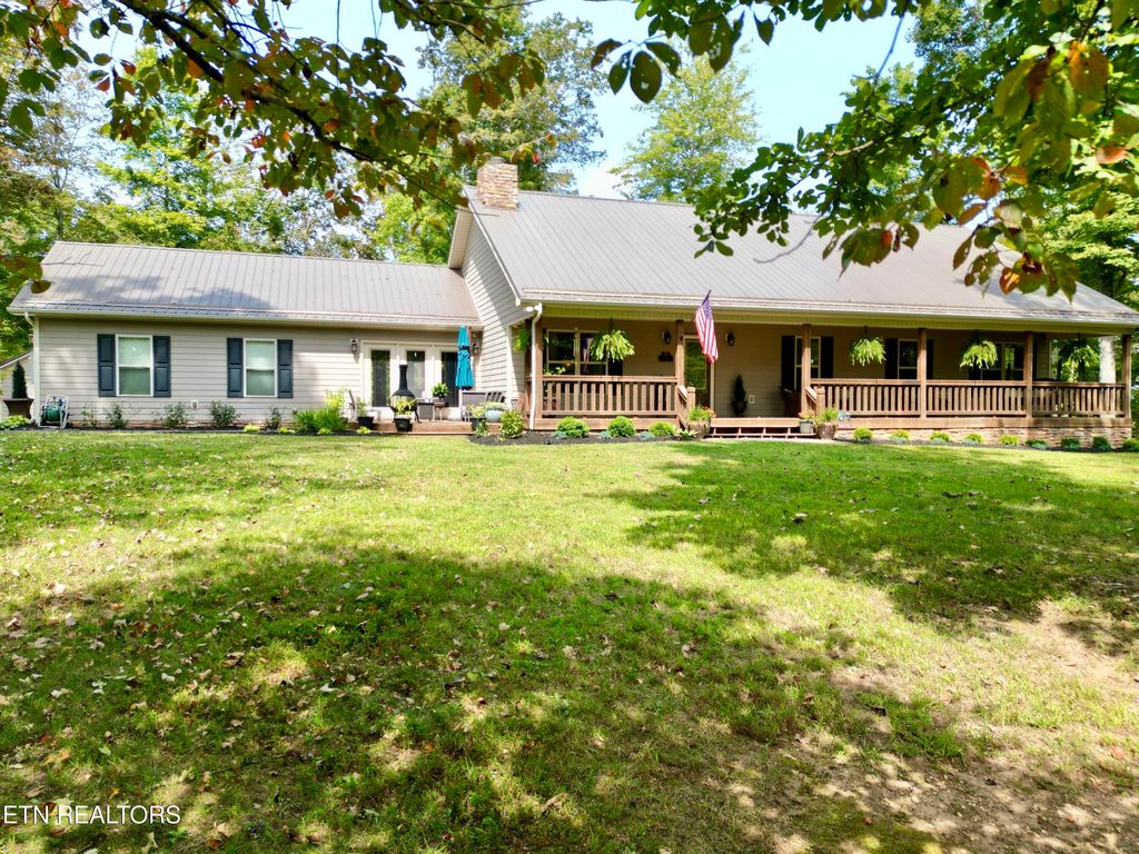 Photo of 252 Running Deer Tr, Caryville, TN 37714 (MLS # 1315763)