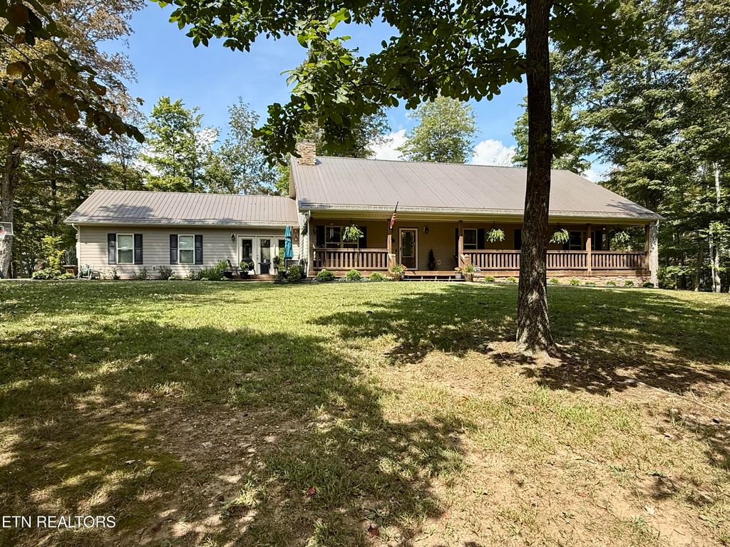 Photo of 252 Running Deer Tr, Caryville, TN 37714 (MLS # 1315763)