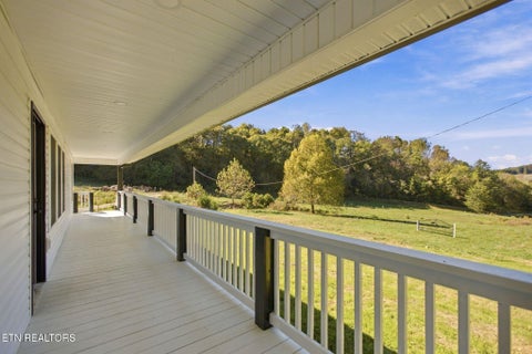 Tiny photo for 2433 Tennessee 131 Hwy, Thorn Hill, TN 37881 (MLS # 1360307)