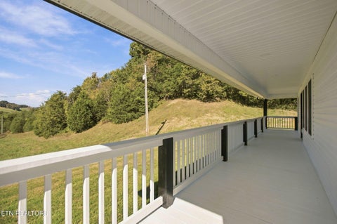 Tiny photo for 2433 Tennessee 131 Hwy, Thorn Hill, TN 37881 (MLS # 1360307)
