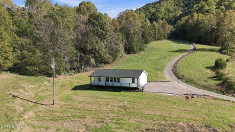 Tiny photo for 2433 Tennessee 131 Hwy, Thorn Hill, TN 37881 (MLS # 1360307)