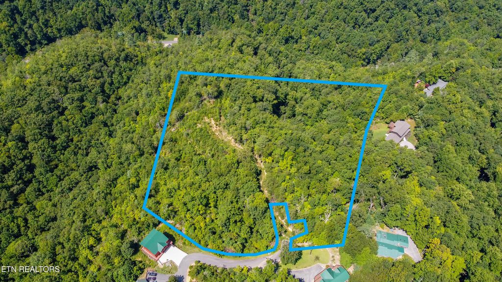 Photo of Norton Creek Rd, Gatlinburg, TN 37738 (MLS # 1330563)