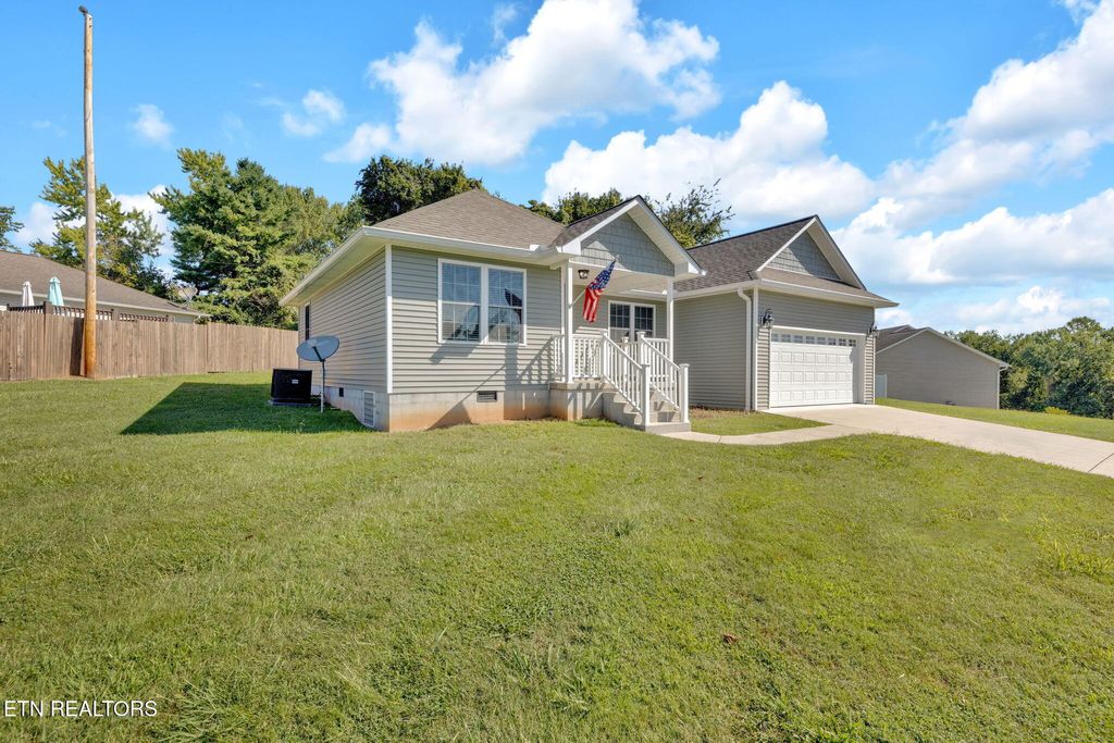 Photo of 127 Kars Lane, Tazewell, TN 37879 (MLS # 1313519)