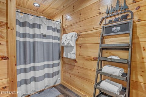 Tiny photo for 640 Country Oaks Drive, Pigeon Forge, TN 37863 (MLS # 1325942)