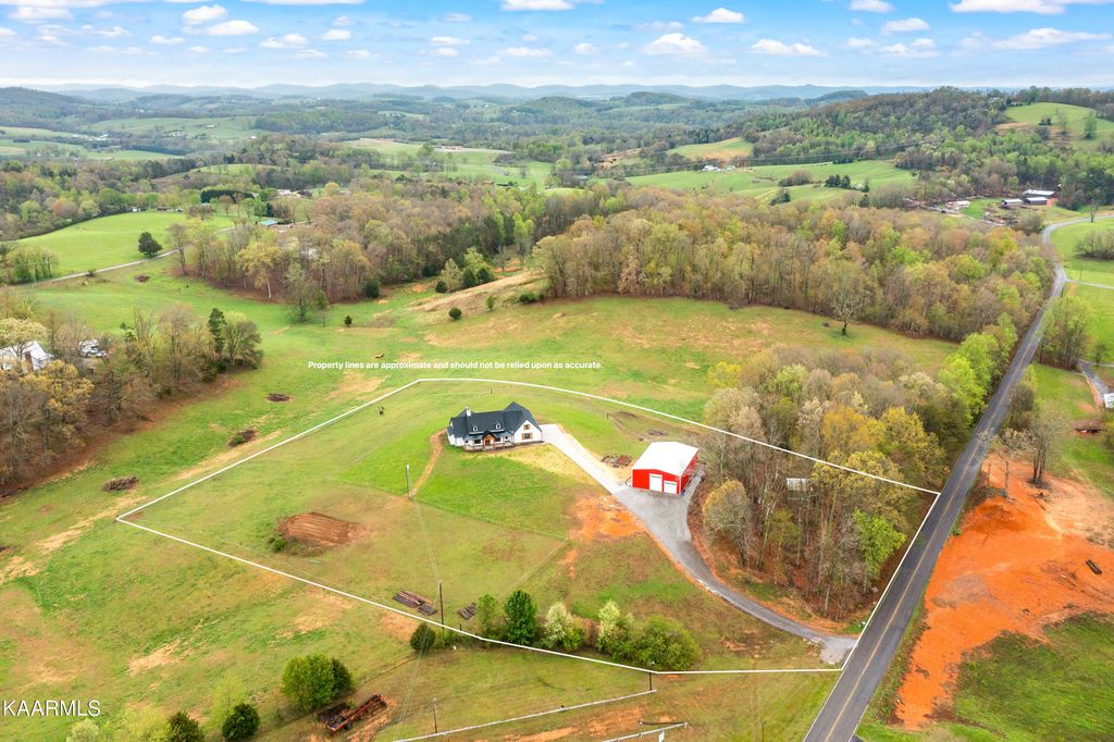Photo of 4616 Indian Ridge Rd, Blaine, TN 37709 (MLS # 1223315)