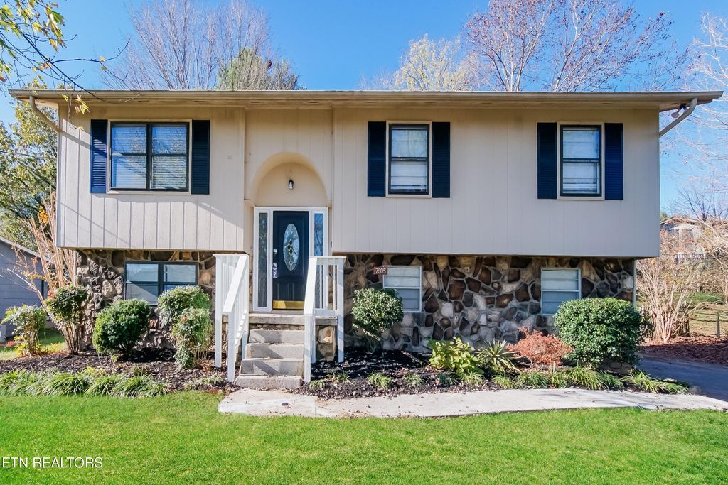 Photo of 7905 Tressa Circle, Powell, TN 37849 (MLS # 1327624)