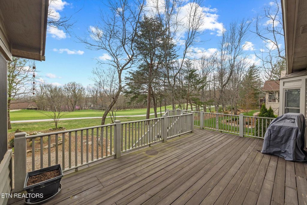 Photo of 135 Stonewood Drive, Crossville, TN 38558 (MLS # 1321607)