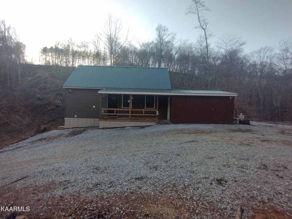 Photo of 2946 Norma Rd, Huntsville, TN 37756 (MLS # 1219210)