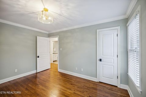 Tiny photo for 4225 Valencia Rd, Knoxville, TN 37919 (MLS # 1332202)