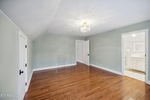 Tiny photo for 4225 Valencia Rd, Knoxville, TN 37919 (MLS # 1332202)