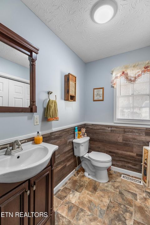 Tiny photo for 2895 Looney Rd, Parrottsville, TN 37843 (MLS # 1321843)