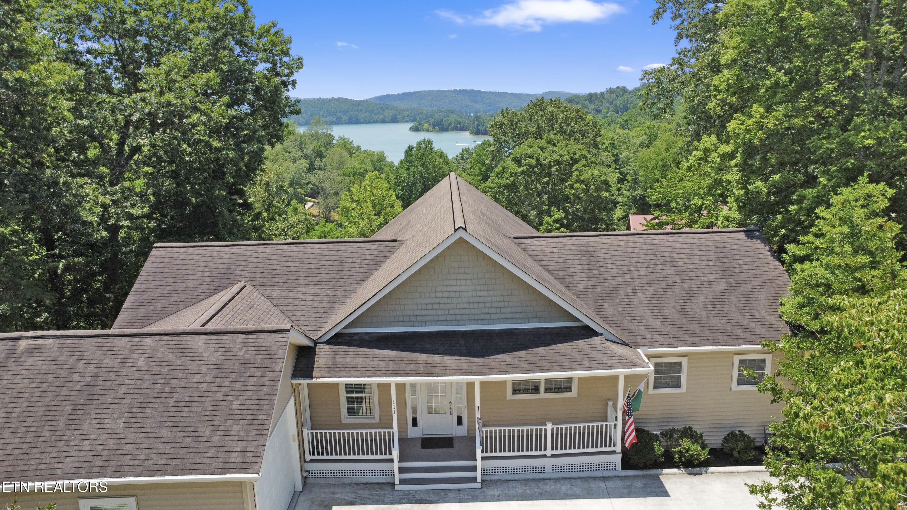 111 Deer Run Point