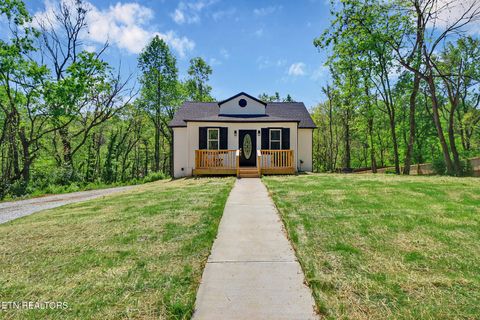 Photo of 4233 Old State Rd, Knoxville, TN 37914 (MLS # 1336952)