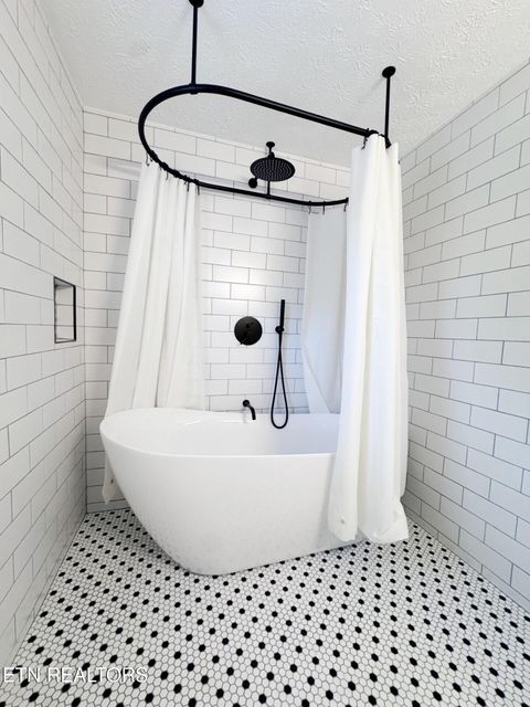 Tiny photo for 305 Orchard Knob Rd, Clinton, TN 37716 (MLS # 1334599)