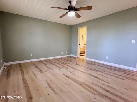 Tiny photo for 305 Orchard Knob Rd, Clinton, TN 37716 (MLS # 1334599)