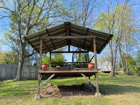 Tiny photo for 305 Orchard Knob Rd, Clinton, TN 37716 (MLS # 1334599)