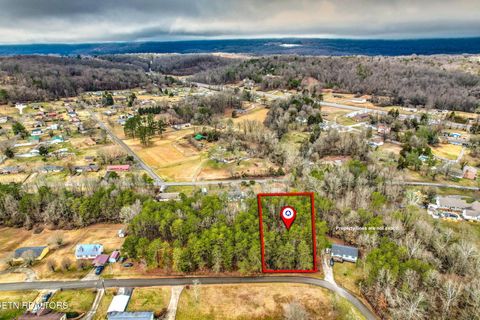 Photo of 16 First St, Rockwood, TN 37854 (MLS # 1335536)