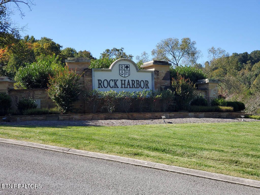 Photo of 265 Marble Point Way, New Tazewell, TN 37825 (MLS # 1321177)