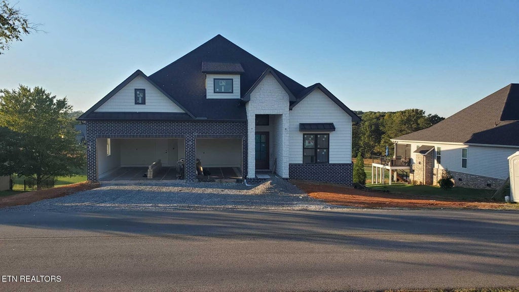 Photo of 427 Kahite Tr, Vonore, TN 37885 (MLS # 1358777)