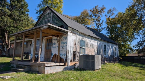 Tiny photo for 218 Cansler Ave, Knoxville, TN 37921 (MLS # 1360333)