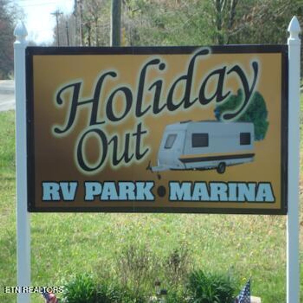 Photo of 63 Apache Tr, Crossville, TN 38572 (MLS # 1333691)