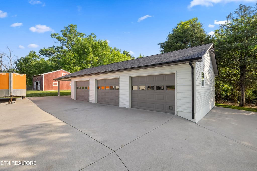 Photo of 8307 Stoney View Lane, Corryton, TN 37721 (MLS # 1301274)