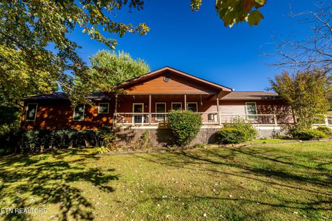 Photo of 3706 Pleasant View Lane, Sevierville, TN 37862 (MLS # 1319136)