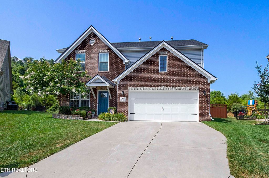 Photo of 1910 Dark Sky Lane, Knoxville, TN 37932 (MLS # 1339064)