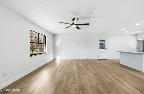 Tiny photo for 5910 Moore Rd, Knoxville, TN 37920 (MLS # 1325517)