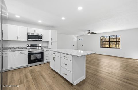 Tiny photo for 5910 Moore Rd, Knoxville, TN 37920 (MLS # 1325517)