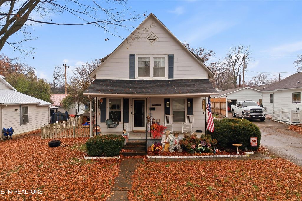 Photo of 1450 Dalton St, Alcoa, TN 37701 (MLS # 1322800)