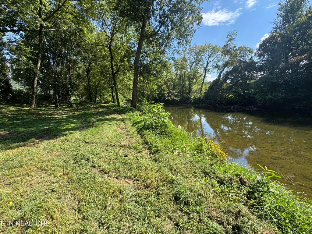 Photo of Old Walland Hwy, Walland, TN 37886 (MLS # 1355354)