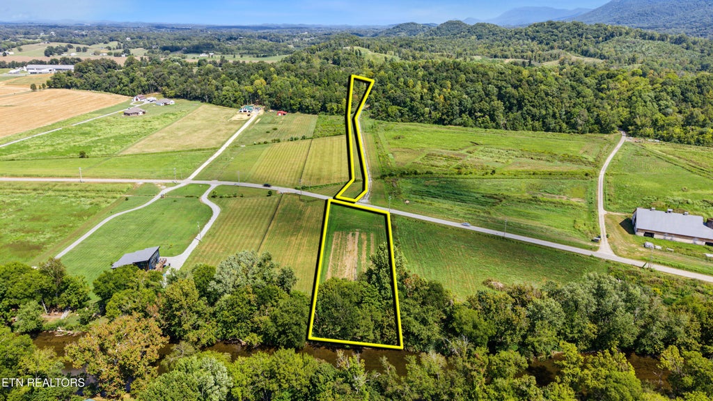 Photo of Old Walland Hwy, Walland, TN 37886 (MLS # 1355354)