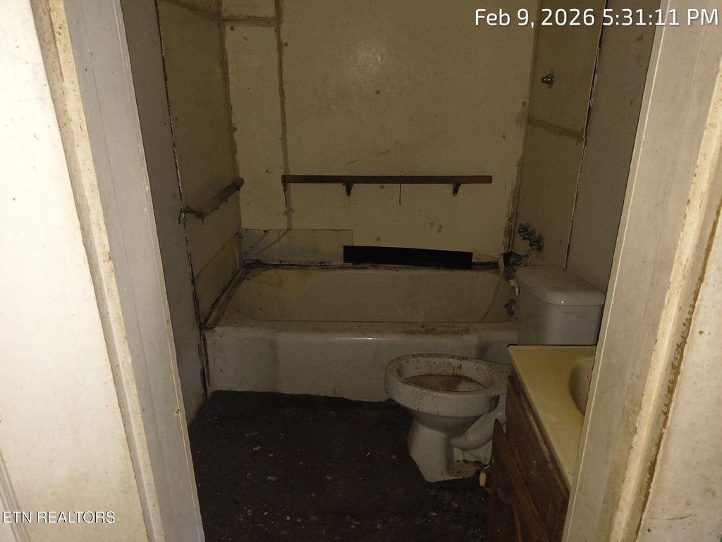 Photo of 403 Lower Briceville Rd, Briceville, TN 37710 (MLS # 1329143)