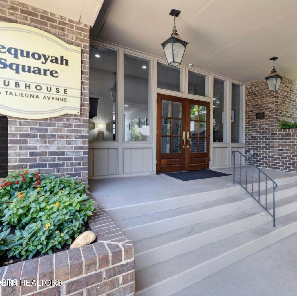 Photo of 3636 Taliluna Ave #502, Knoxville, TN 37919 (MLS # 1331723)