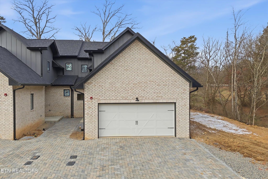 Photo of 625 October Glory Lane, Knoxville, TN 37934 (MLS # 1324886)