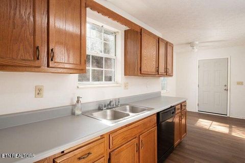 Tiny photo for 517 Bowman Bend Rd, Harriman, TN 37748 (MLS # 1328274)