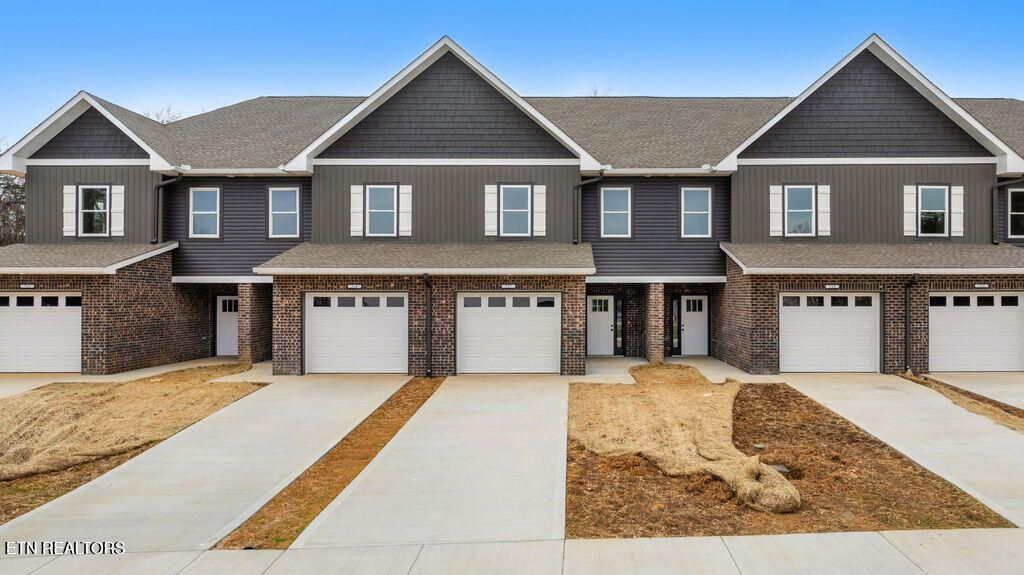 Photo of 717 Haig St, Maryville, TN 37801 (MLS # 1325959)