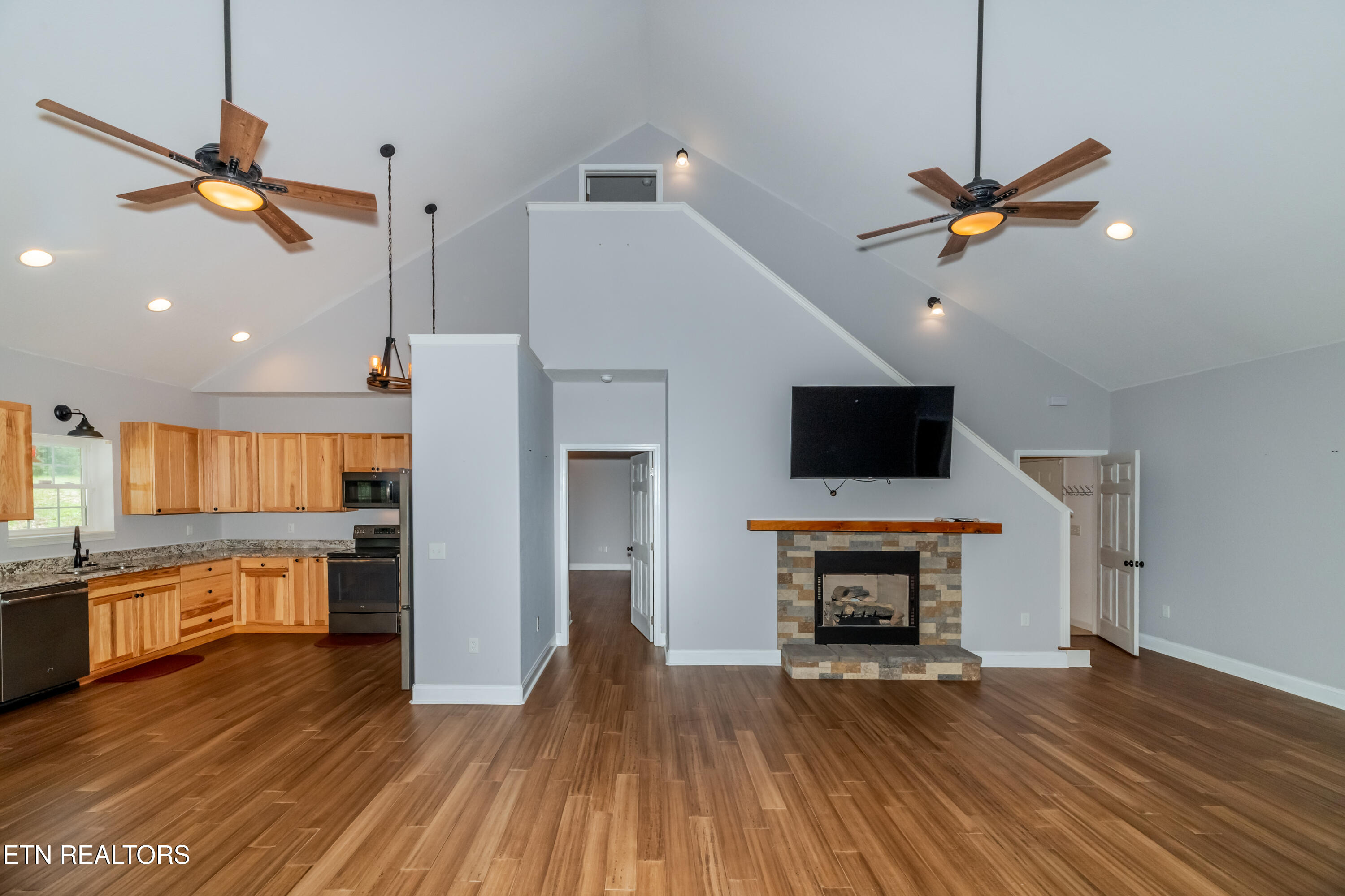639 Buck Creek Rd