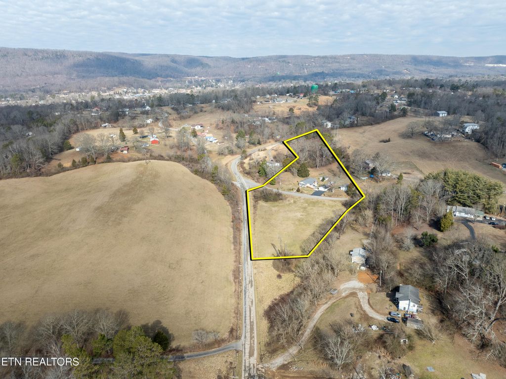 Photo of 288 Cates Rd, Rockwood, TN 37854 (MLS # 1328756)